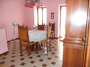 Castagnole delle Lanze Reference: 2672